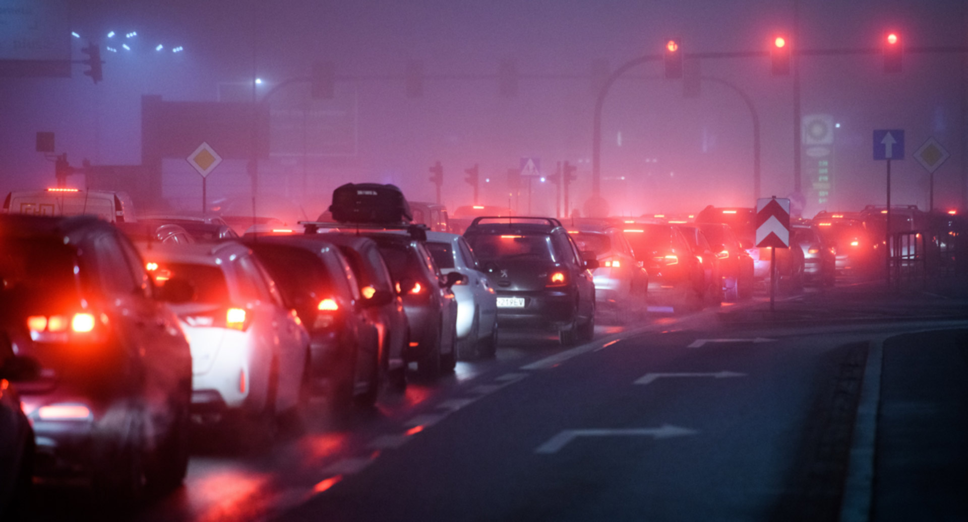 ville nuit signalisation lumineuse