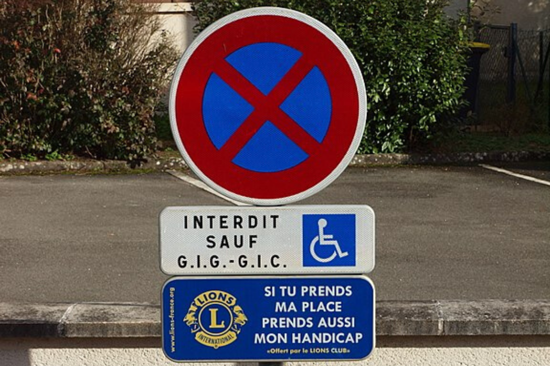 Places Pour Personnes Handicapees Roule Raoule